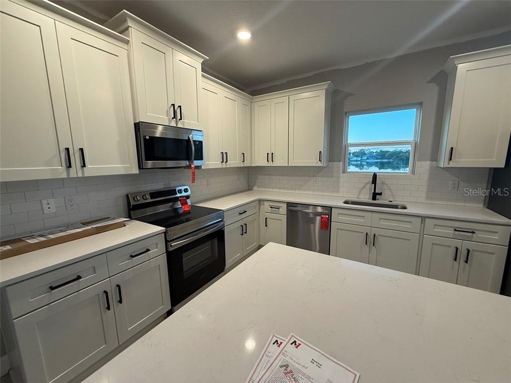 SUN N LAKE - Residential