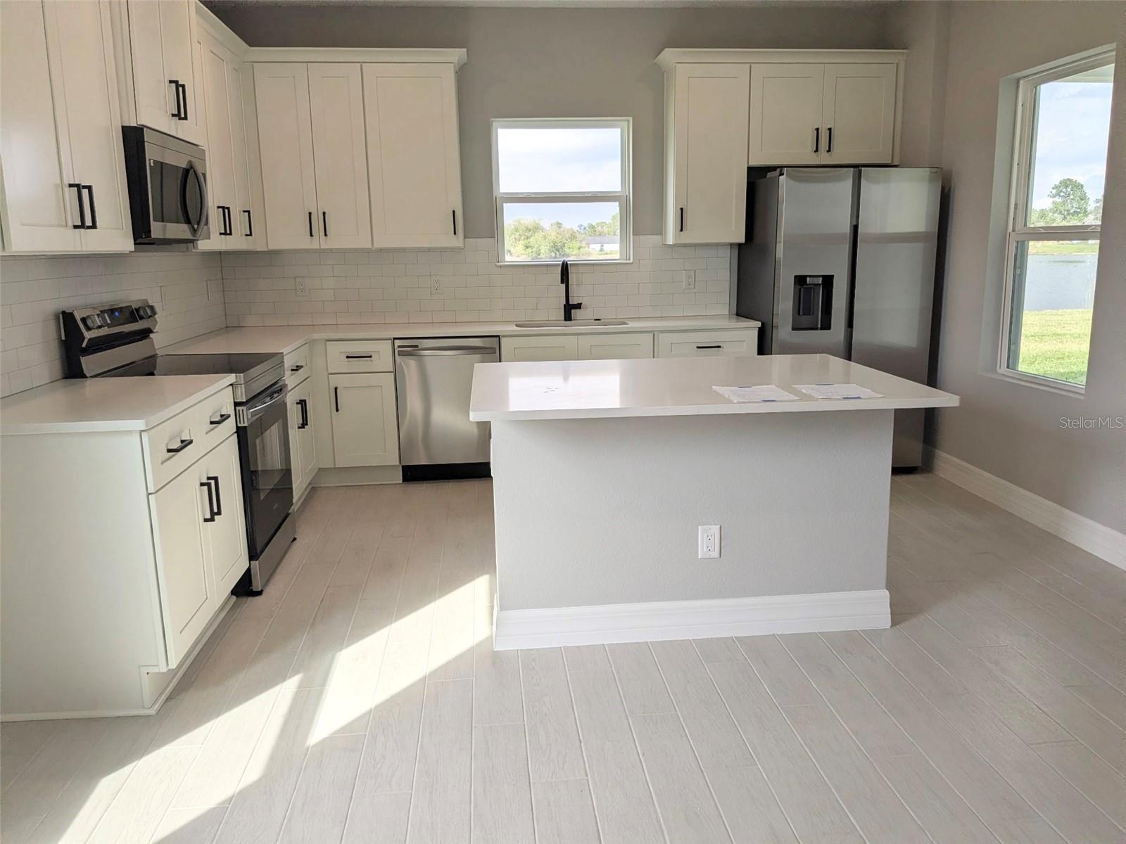 SUN N LAKE - Residential