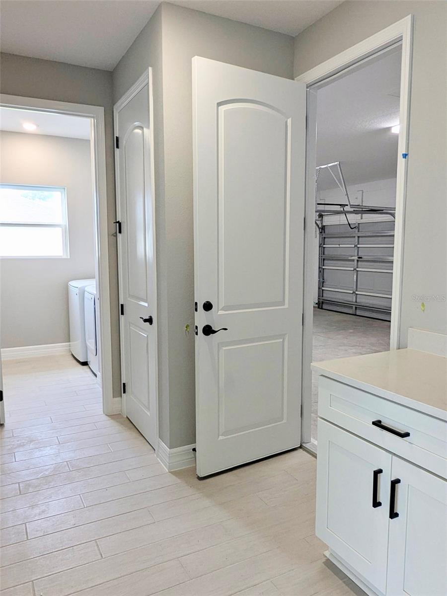 SUN N LAKE - Residential