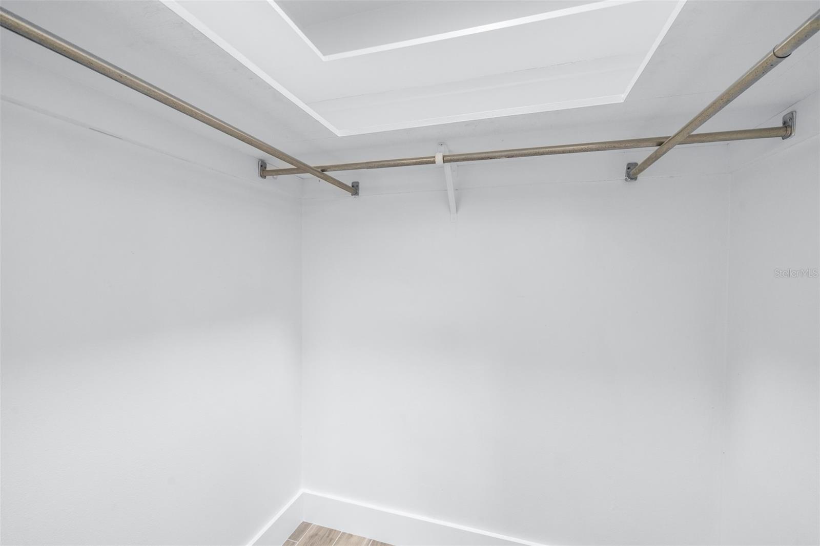 APOLLO BEACH UNIT ONE PT ONE - Residential