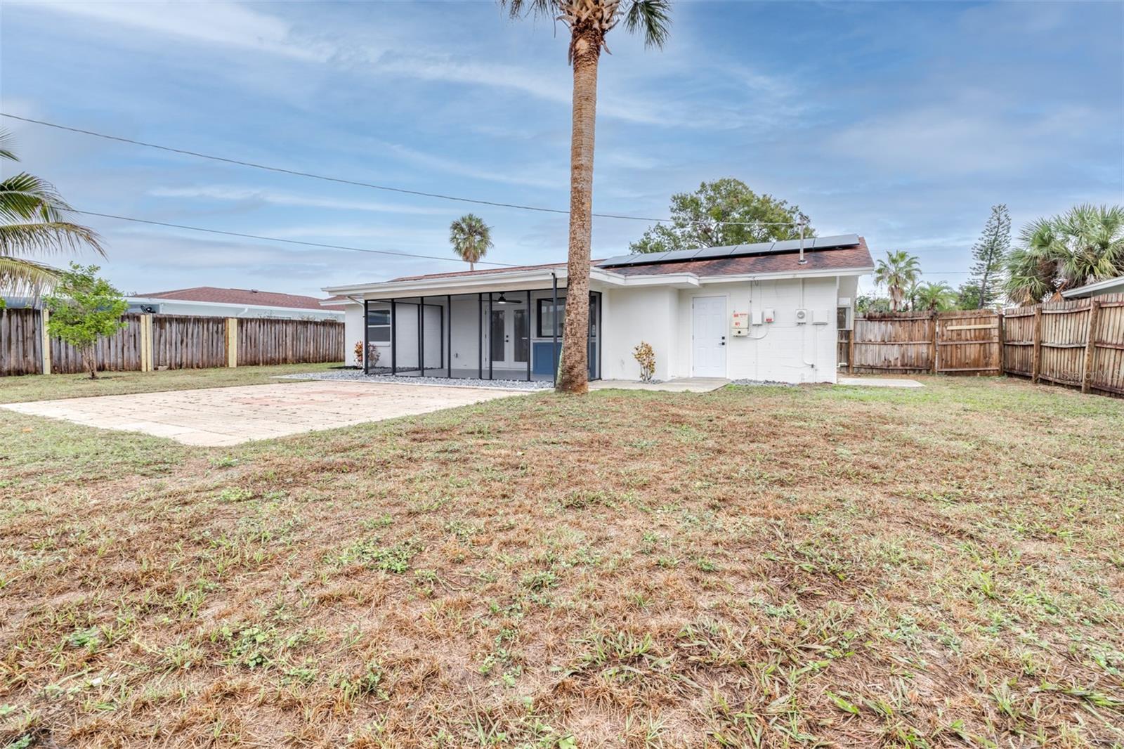 APOLLO BEACH UNIT ONE PT ONE - Residential