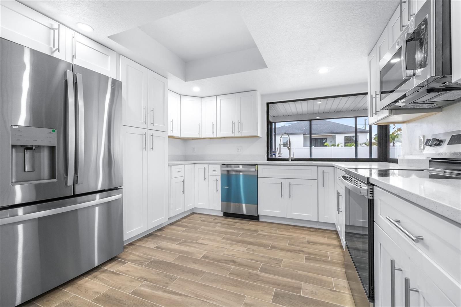 APOLLO BEACH UNIT ONE PT ONE - Residential