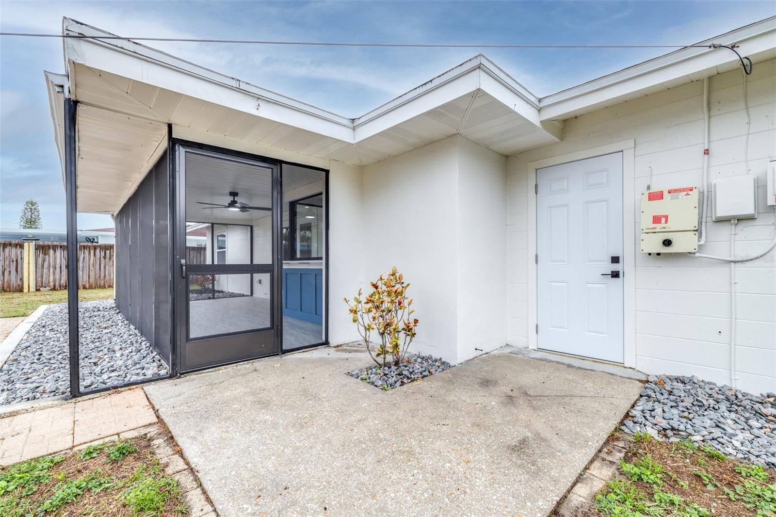 APOLLO BEACH UNIT ONE PT ONE - Residential