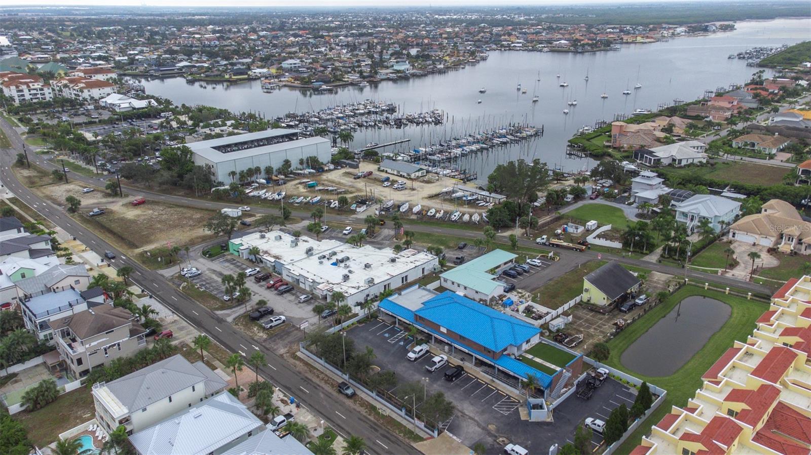 APOLLO BEACH UNIT ONE PT ONE - Residential