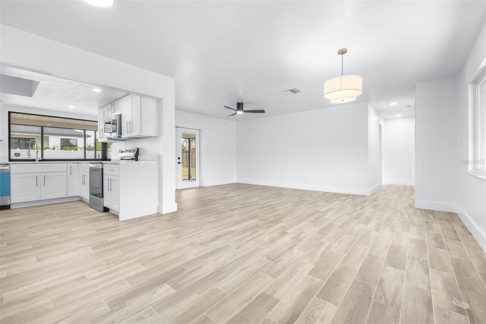 APOLLO BEACH UNIT ONE PT ONE - Residential