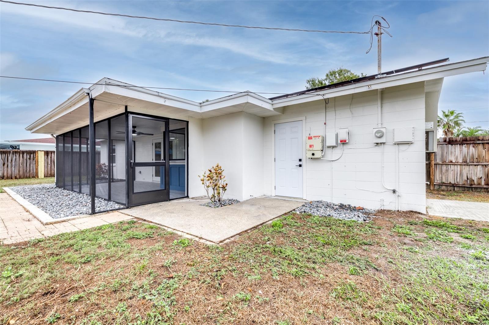 APOLLO BEACH UNIT ONE PT ONE - Residential