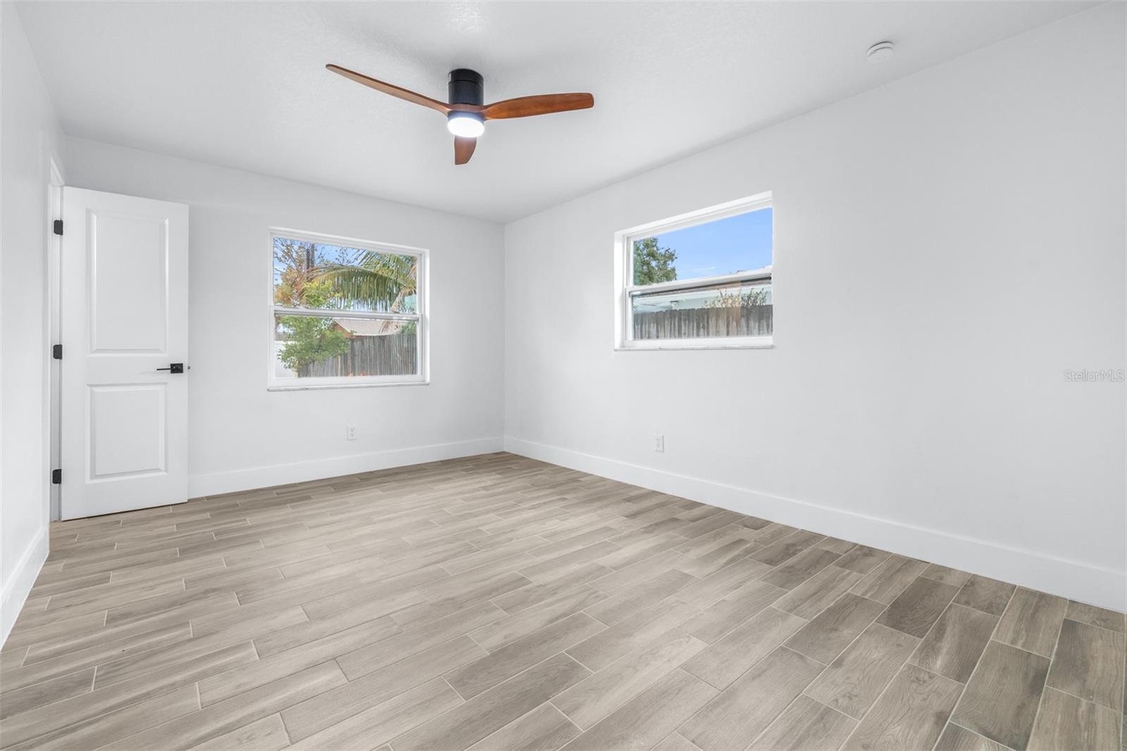 APOLLO BEACH UNIT ONE PT ONE - Residential