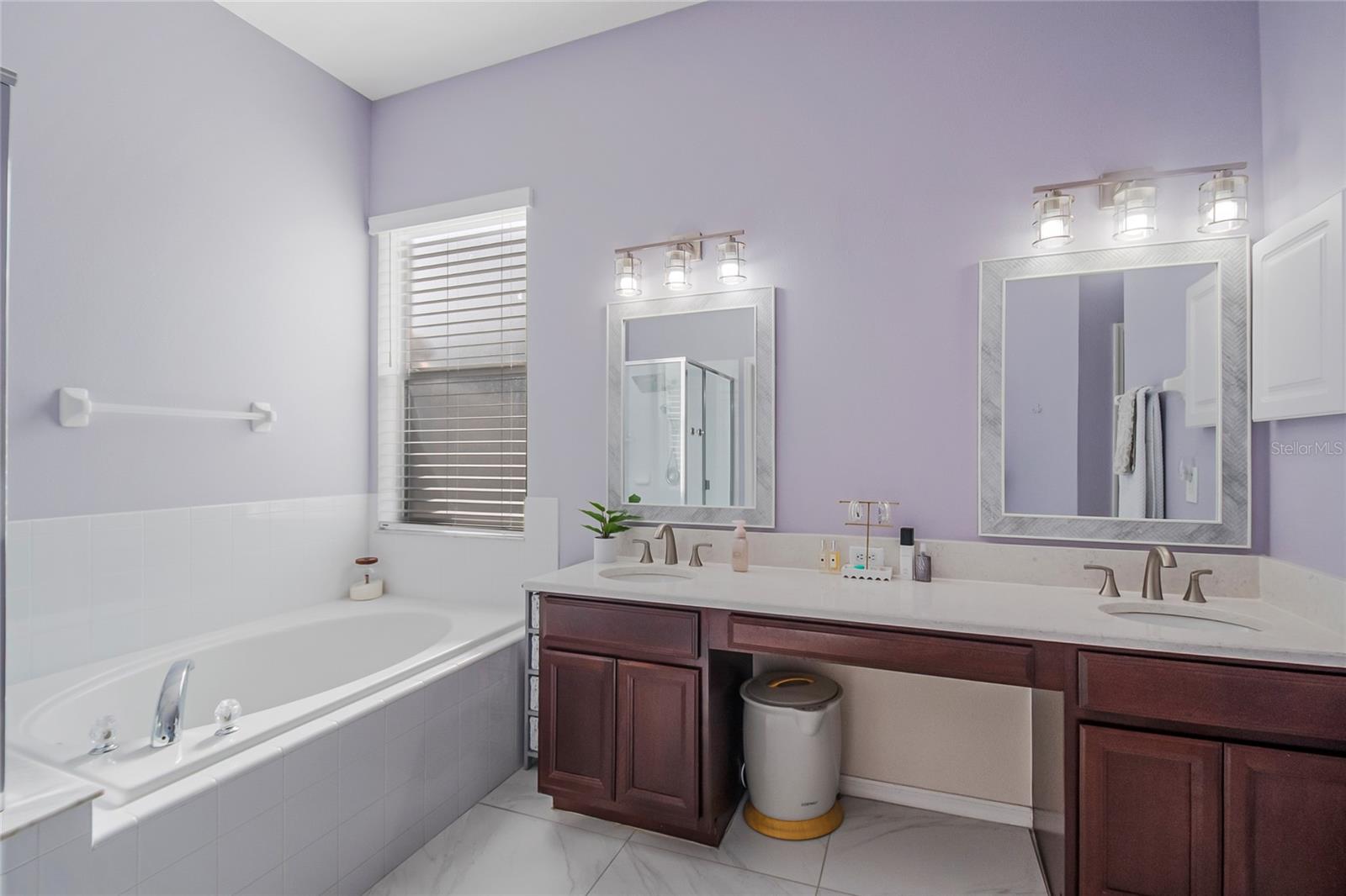 TURNBERRY RESV U2 - Residential