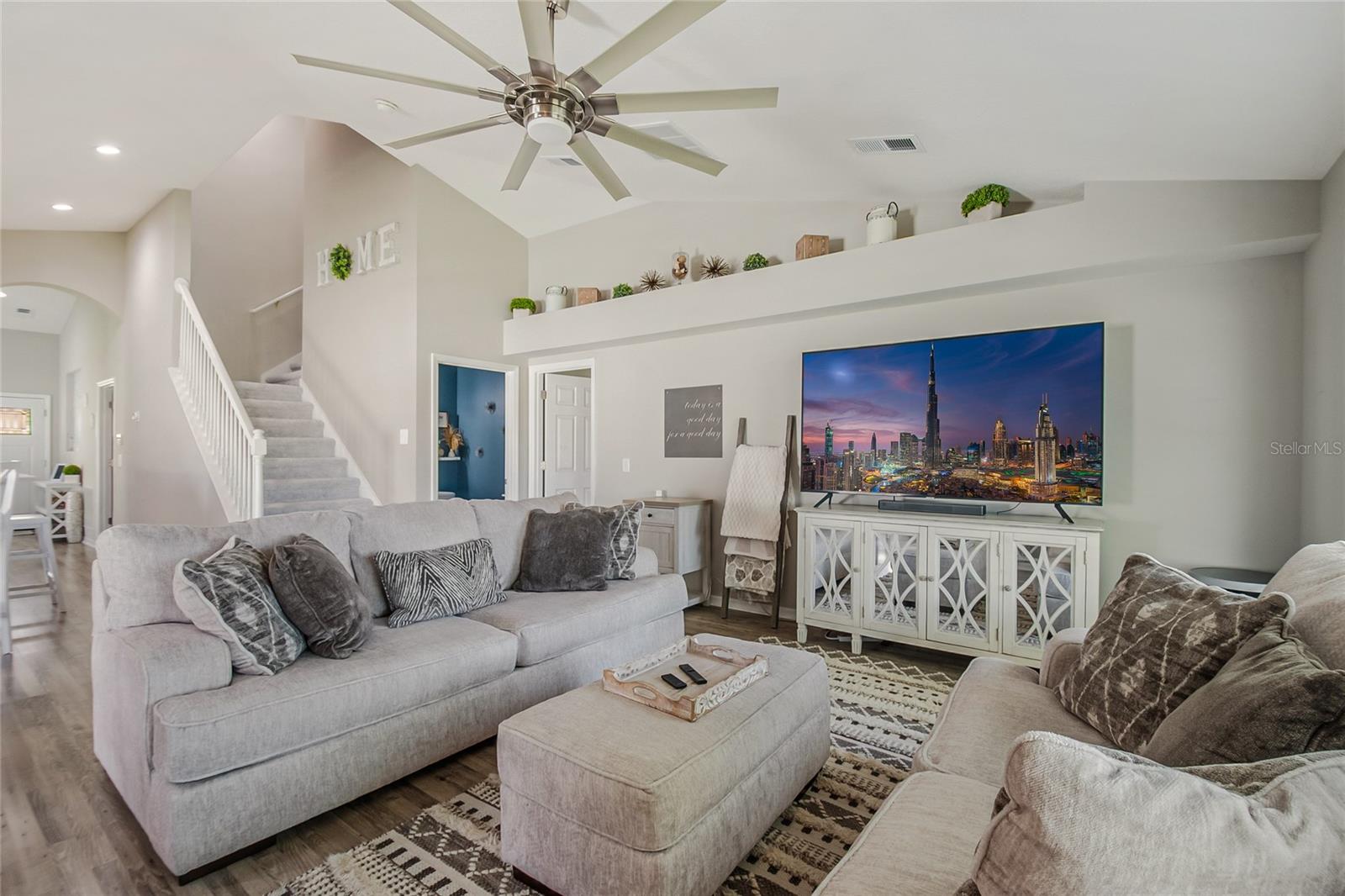 TURNBERRY RESV U2 - Residential