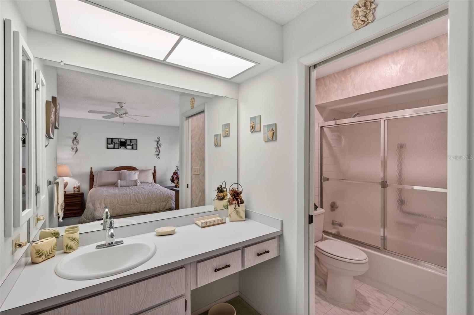 VILLAGE ON THE GREEN PATIO HOMES - Residential