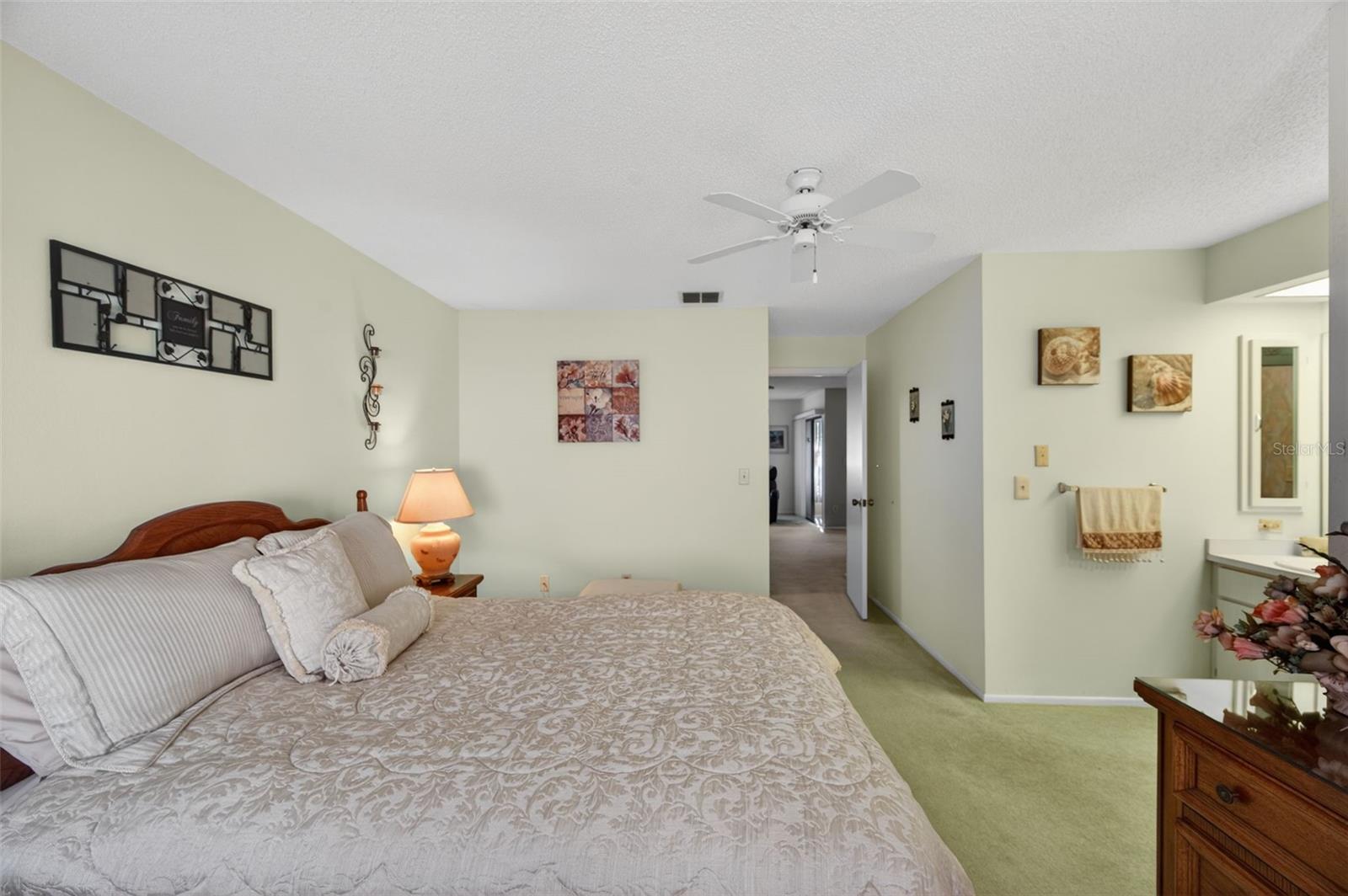 VILLAGE ON THE GREEN PATIO HOMES - Residential