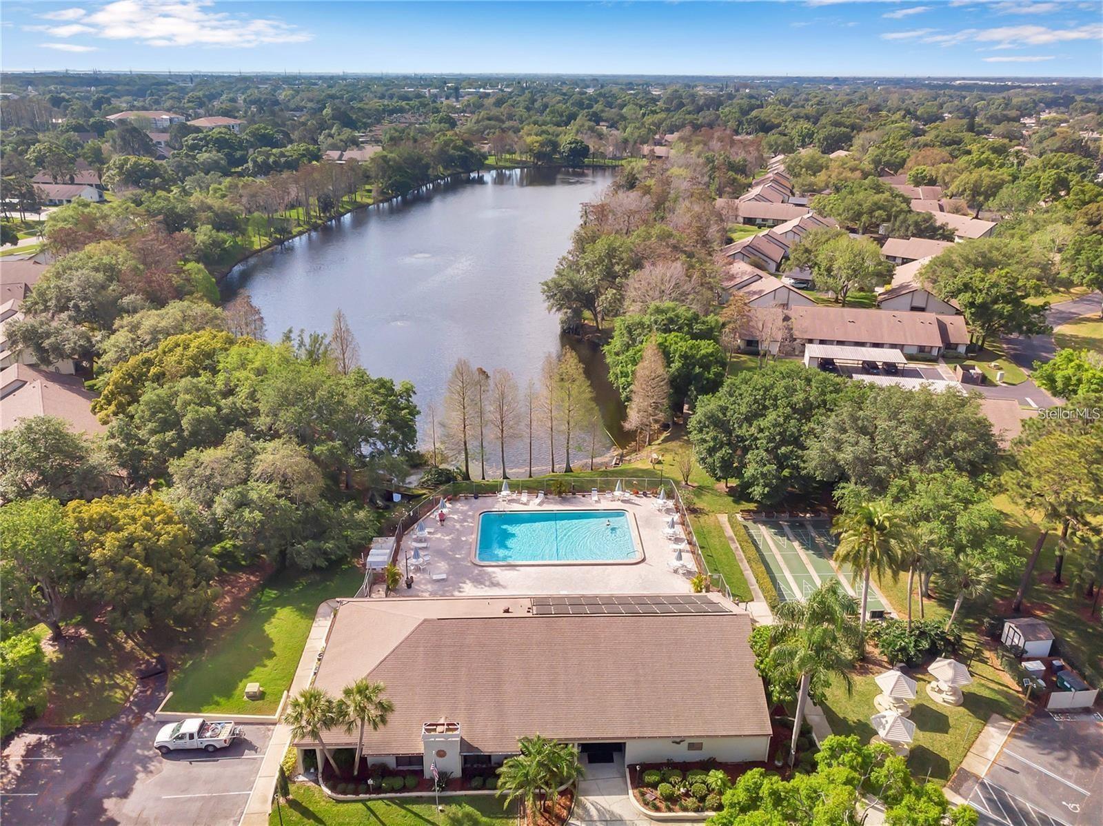 VILLAGE ON THE GREEN PATIO HOMES - Residential