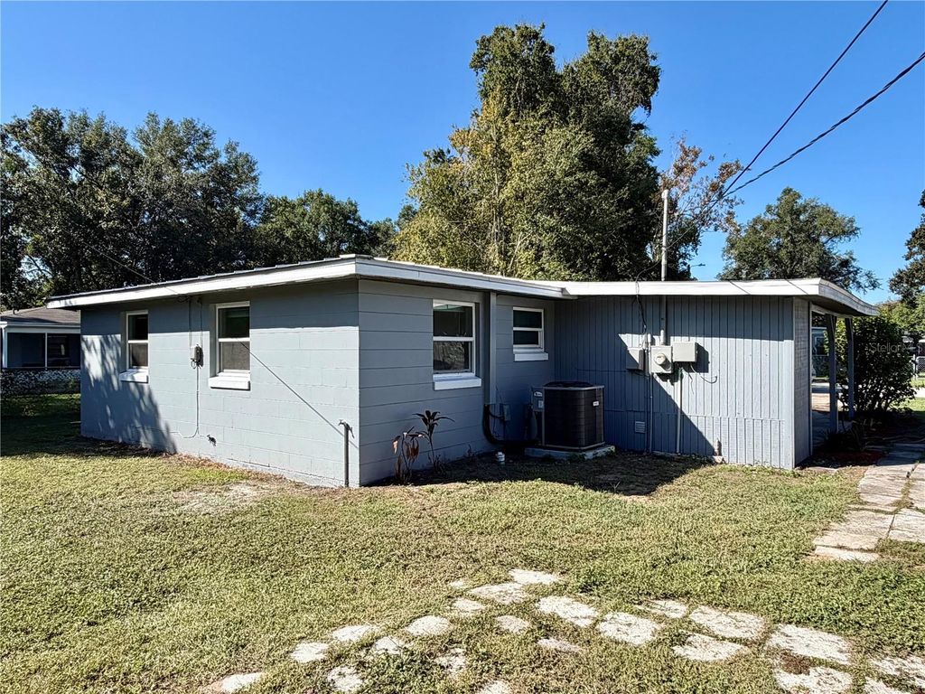 Photo of 6322 Georgia Avenue, Lakeland, FL 33813 (MLS # L4956823)