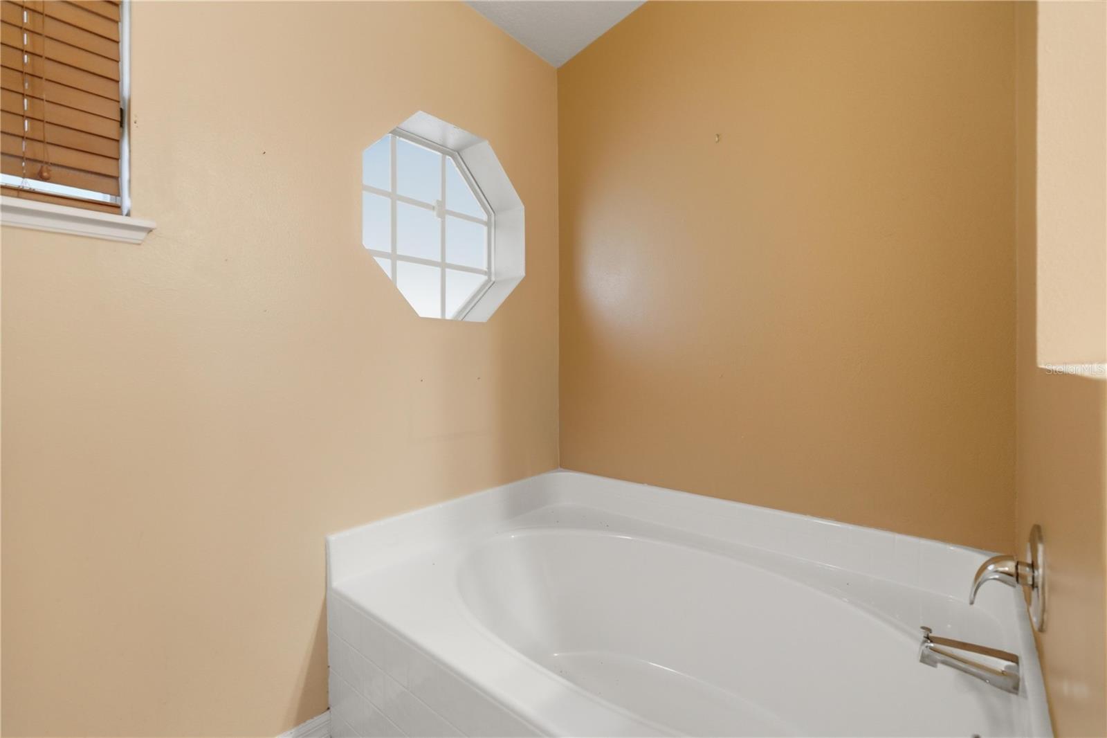 MARION OAKS UN 10 - Residential