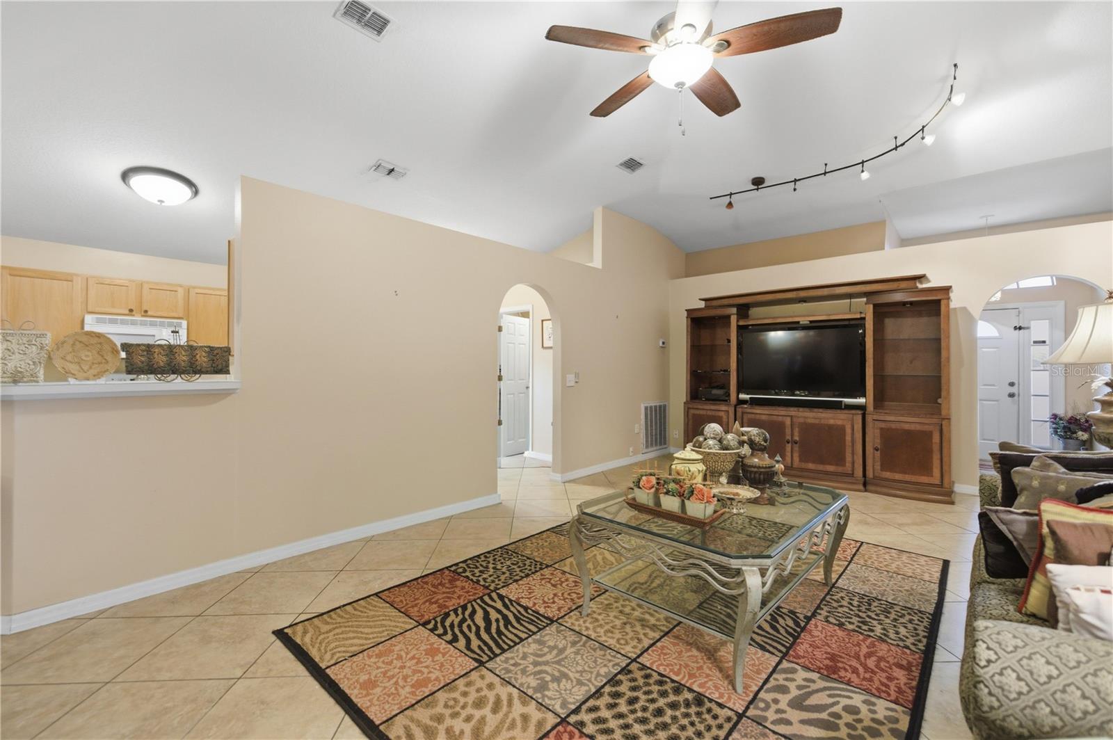 MARION OAKS UN 10 - Residential