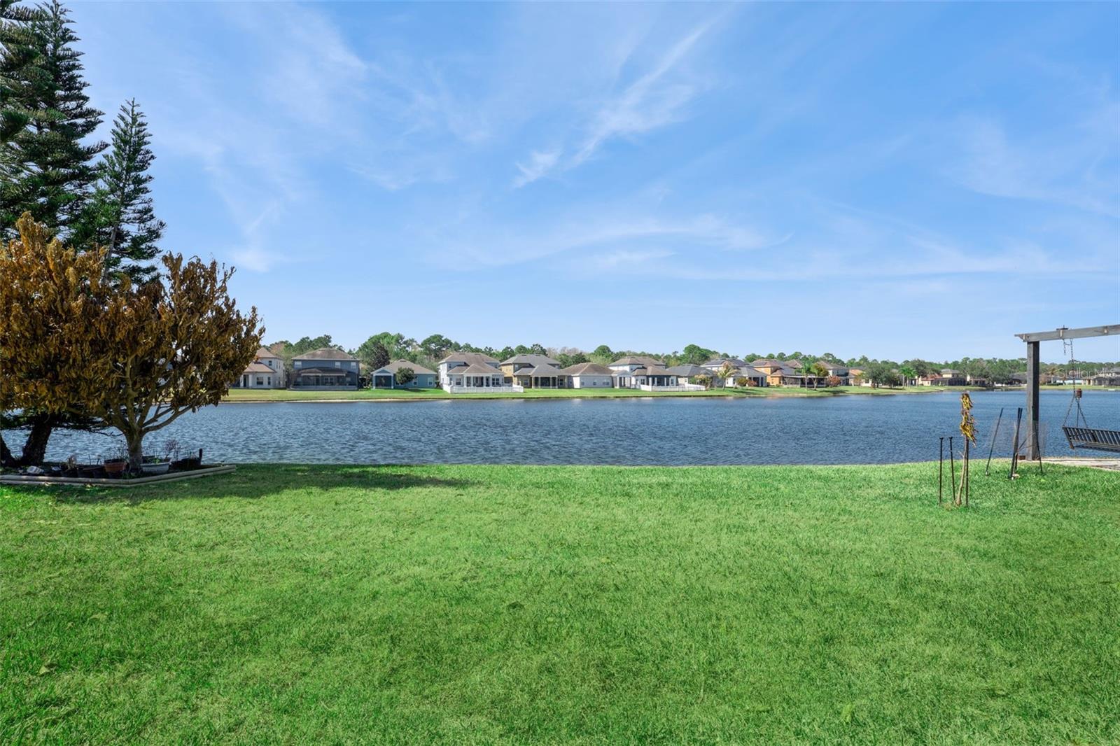 WOODLAND LAKES PRESERVE - Residential