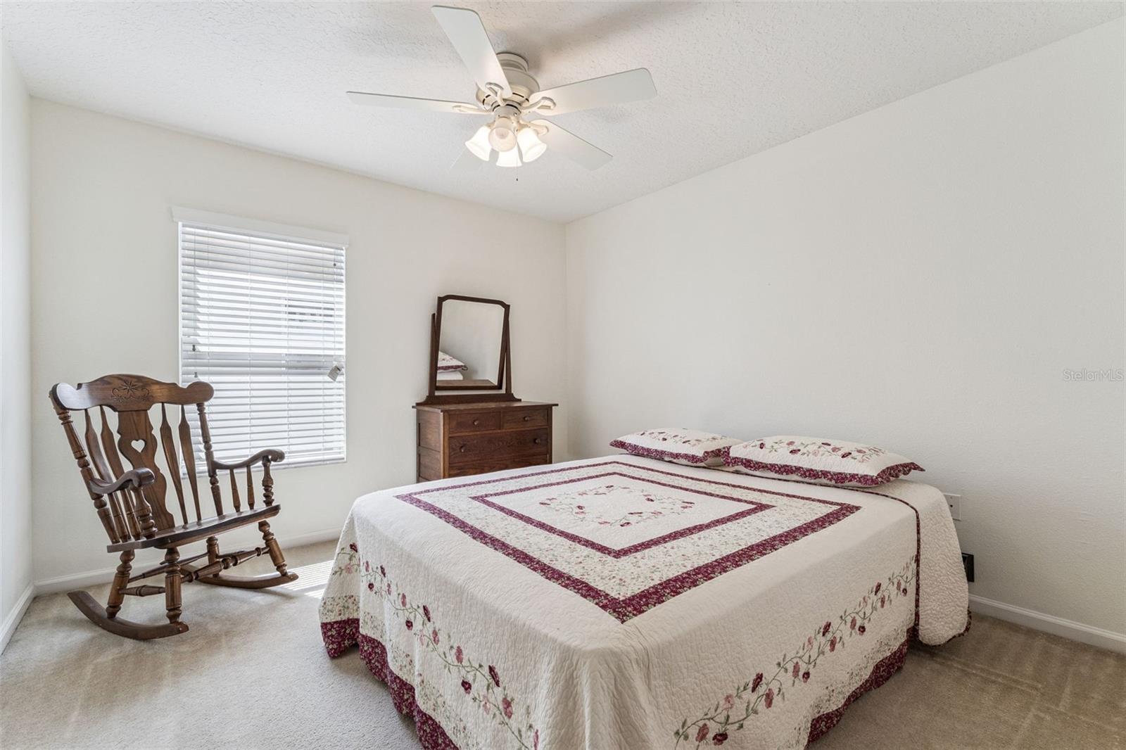 WOODLAND LAKES PRESERVE - Residential