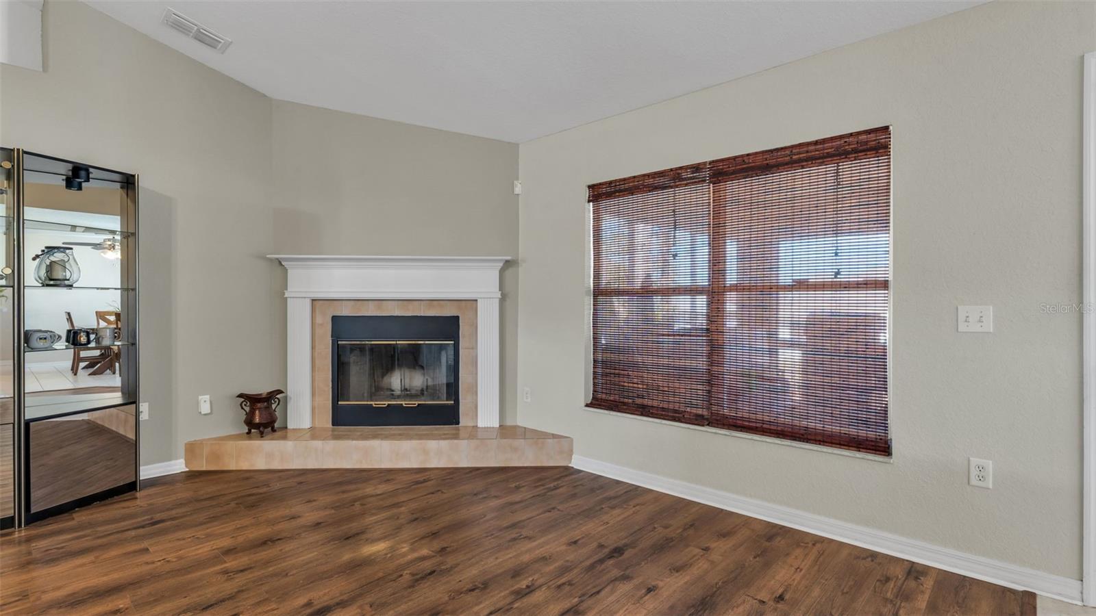 CANTERBURY PH 02 - Residential