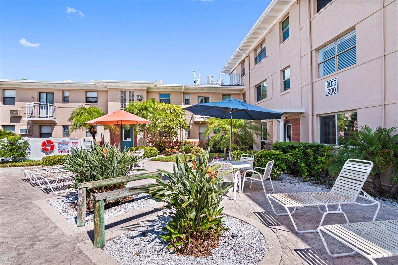 FRIENDLY NATIVE BEACH RESORT - Residential