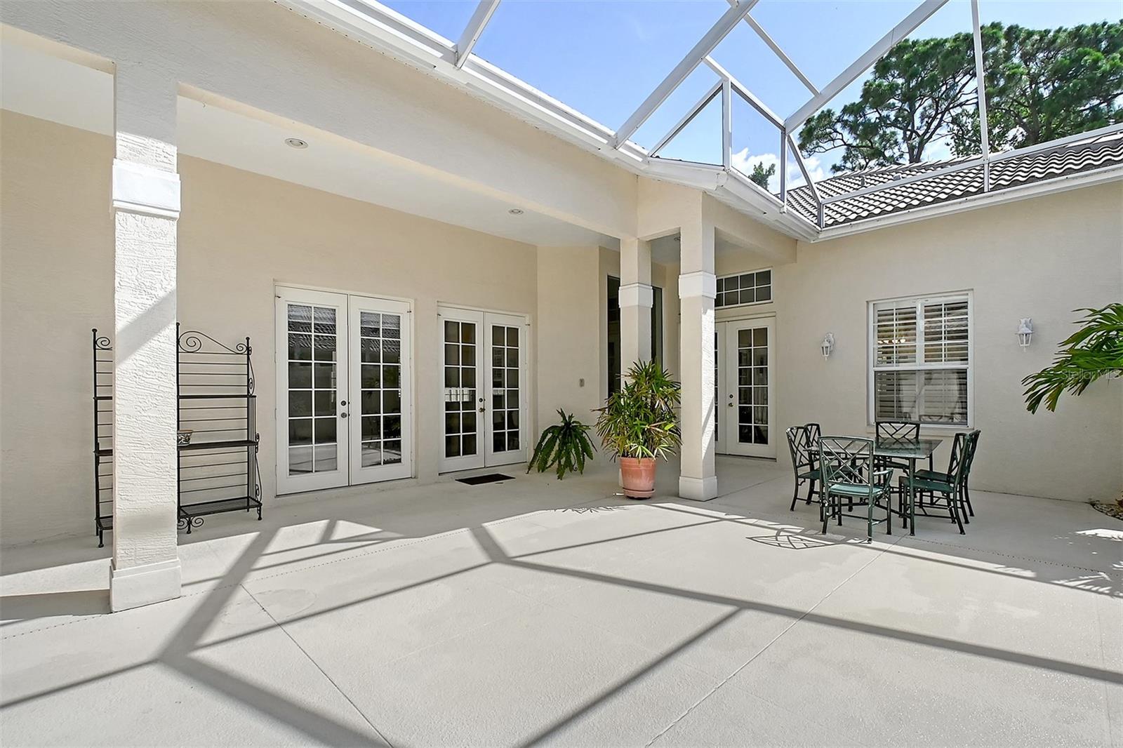 THE GREENS AT EL CONQUISTADOR - Residential