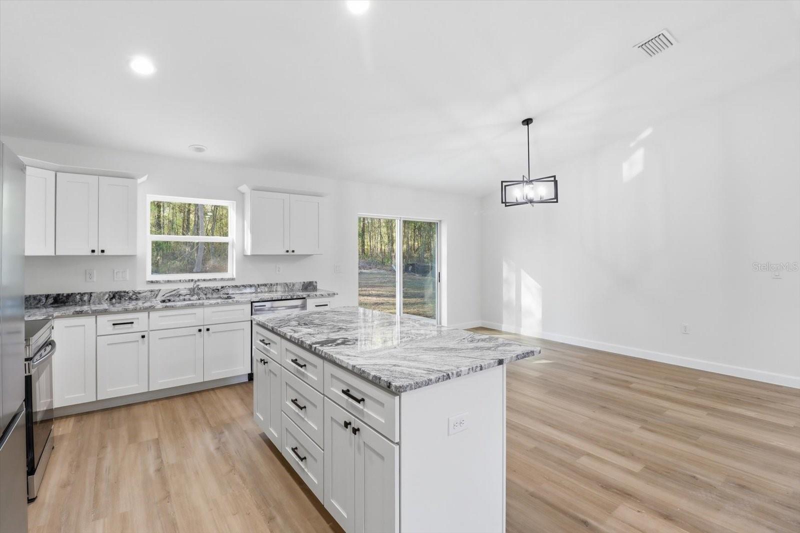 CITRUS SPGS UNIT 04 - Residential