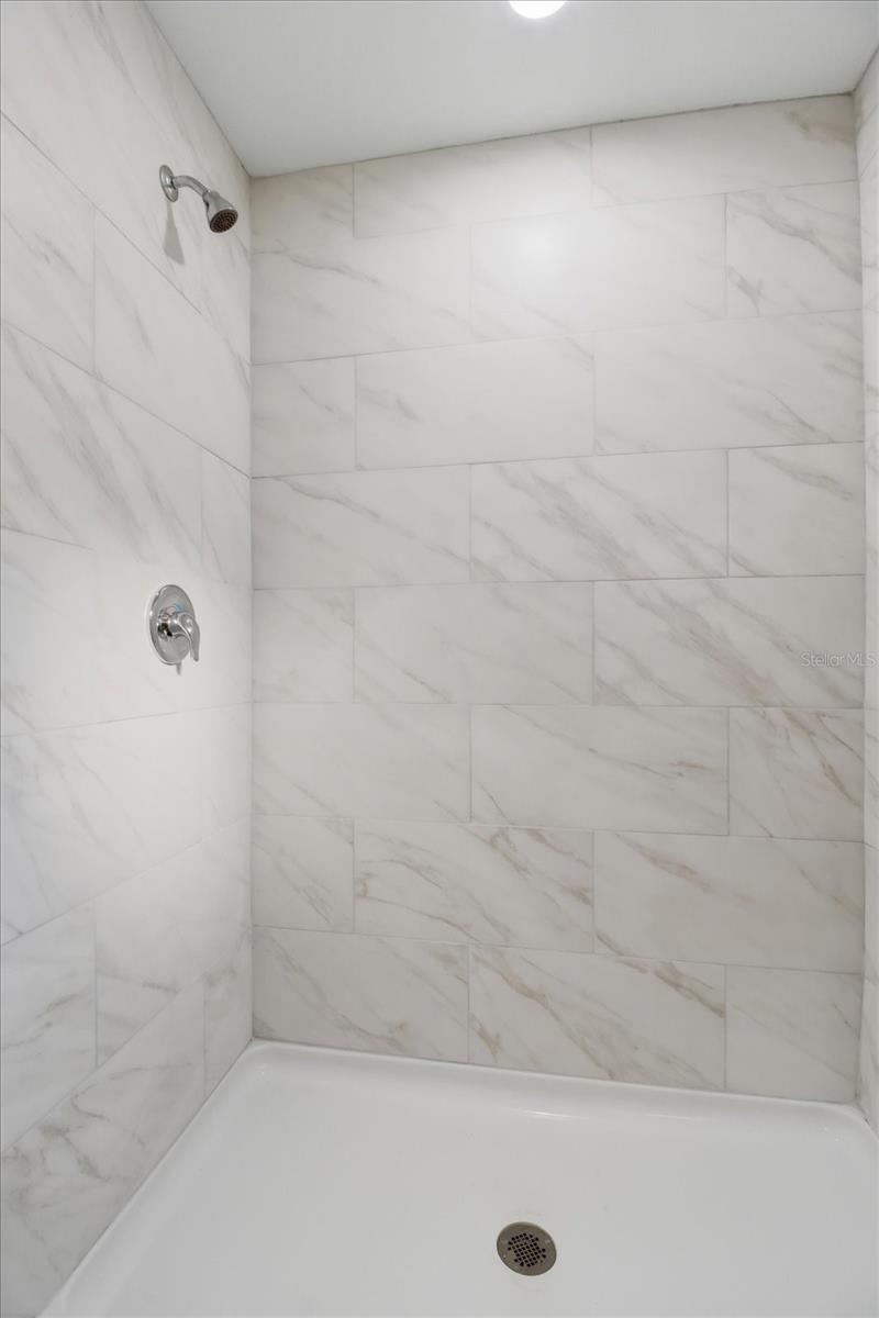 CITRUS SPGS UNIT 04 - Residential