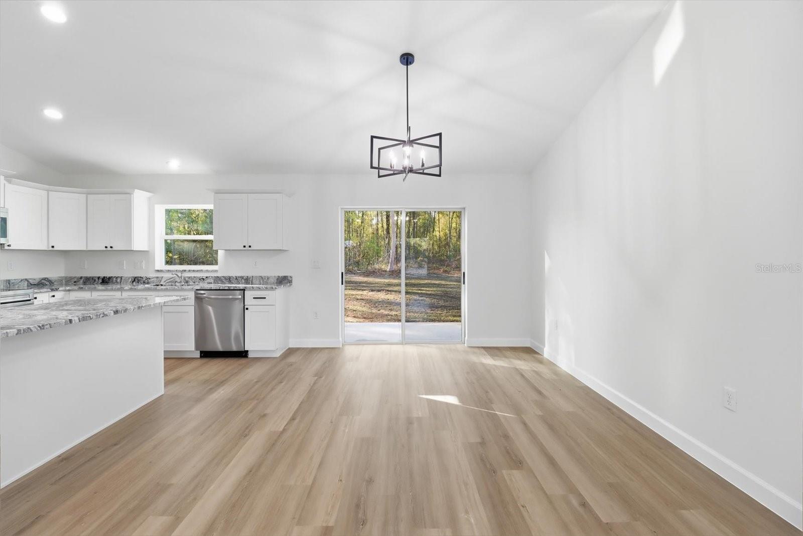 CITRUS SPGS UNIT 04 - Residential