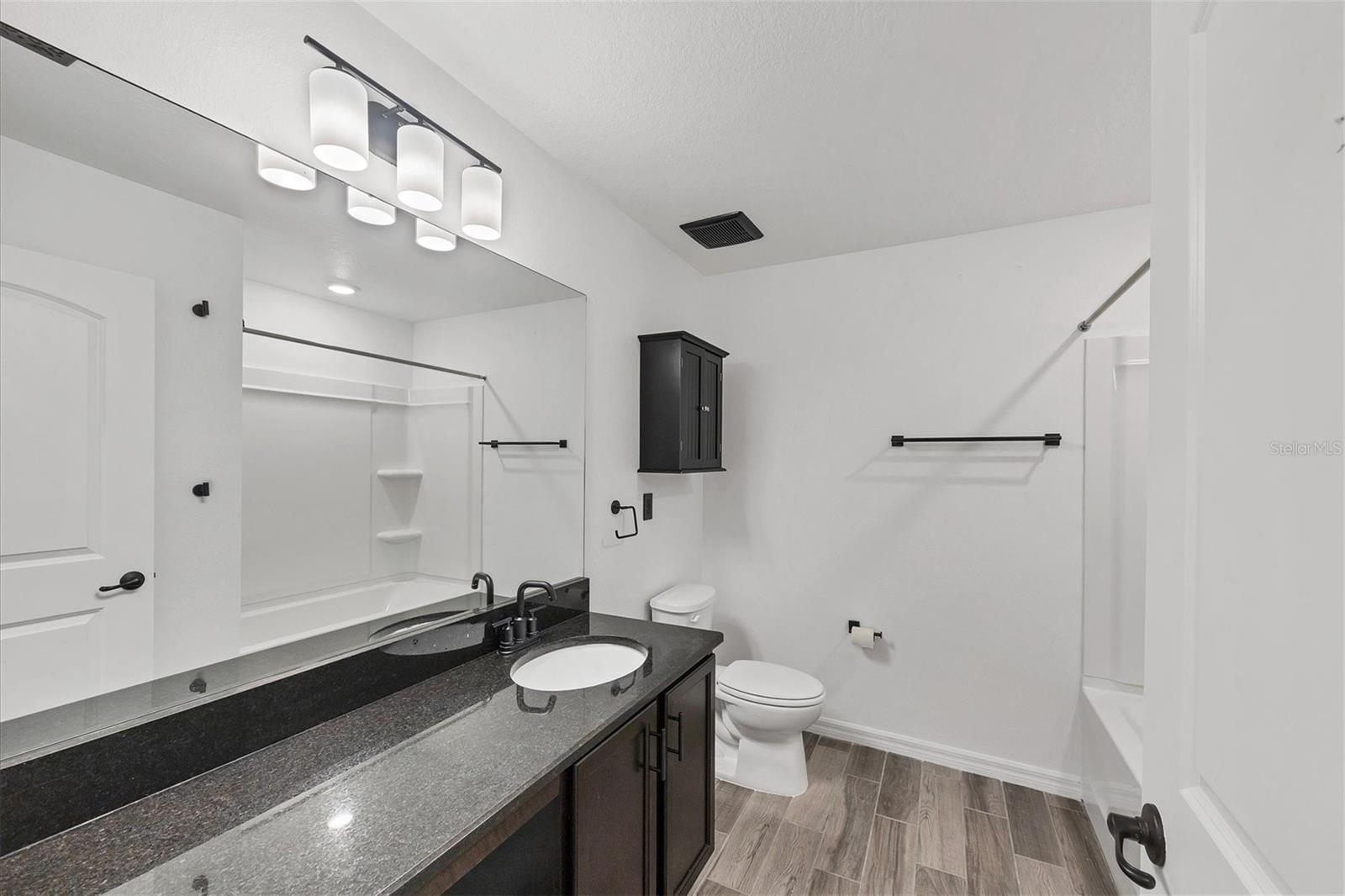 GRADY POINTE - Residential