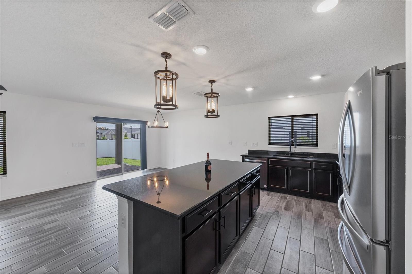 GRADY POINTE - Residential