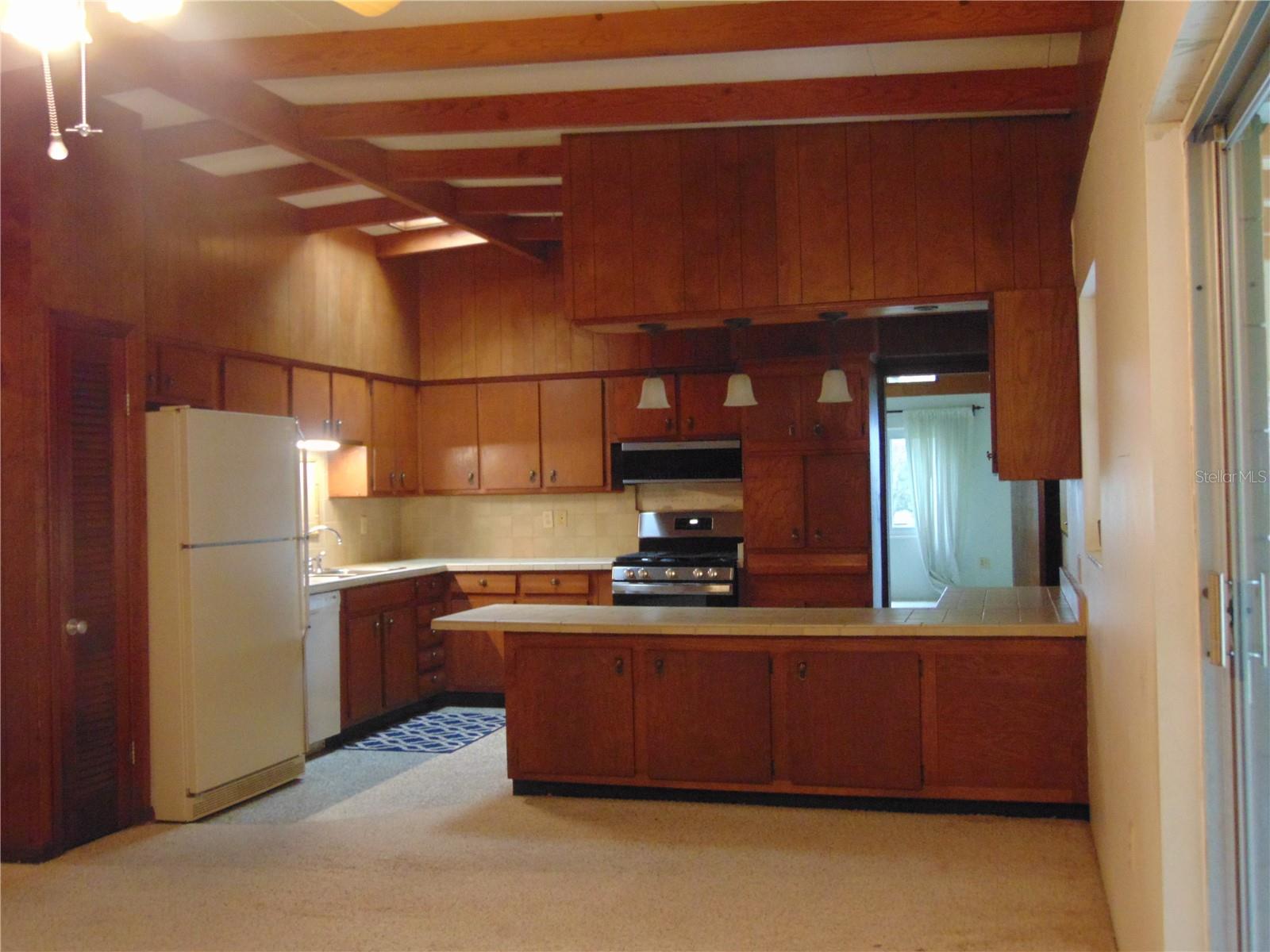 BROADVUE HEIGHTS - Residential