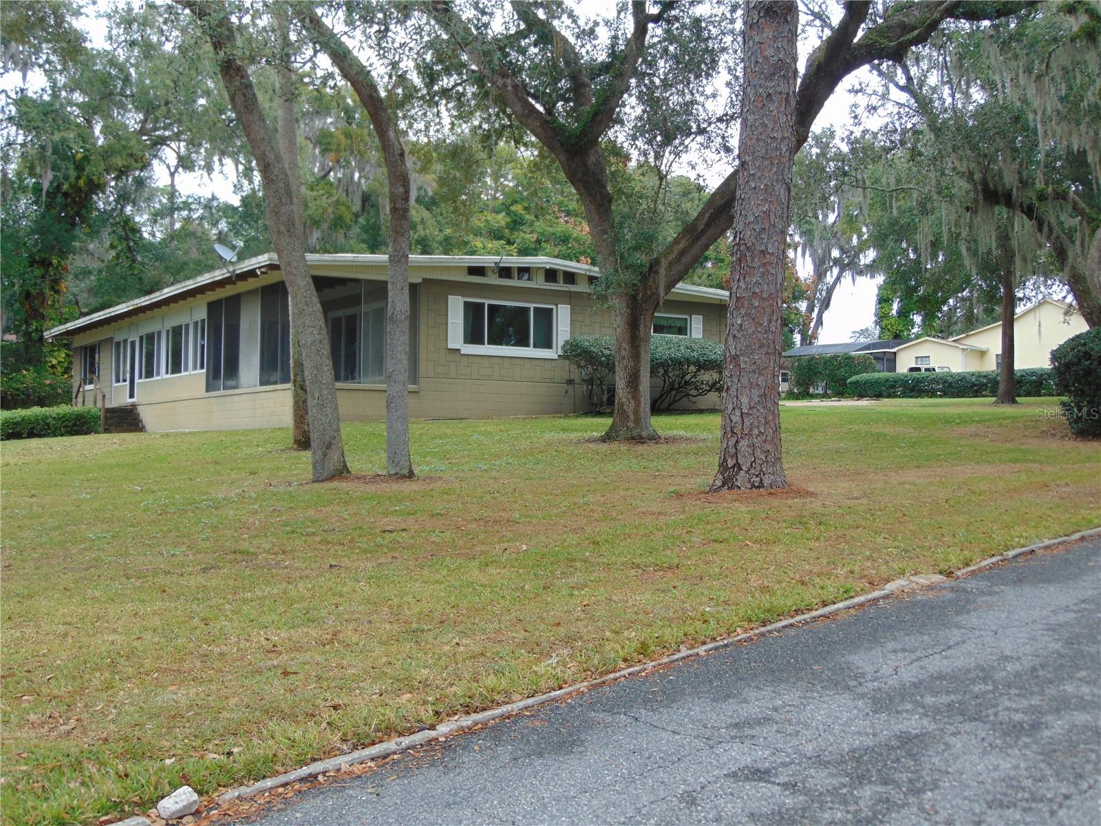 BROADVUE HEIGHTS - Residential