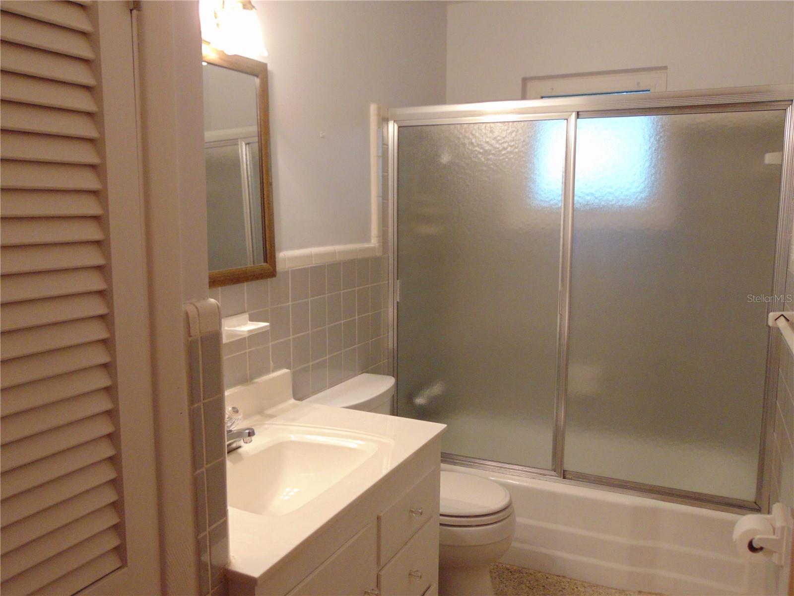 BROADVUE HEIGHTS - Residential