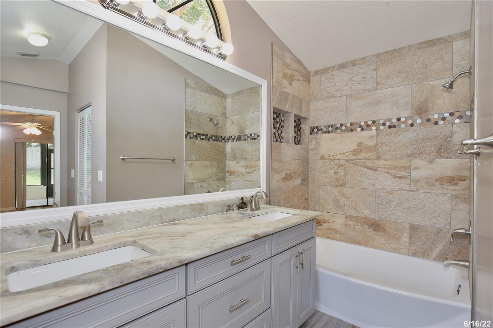 PIEDMONT LAKES PH 03 - Residential Lease