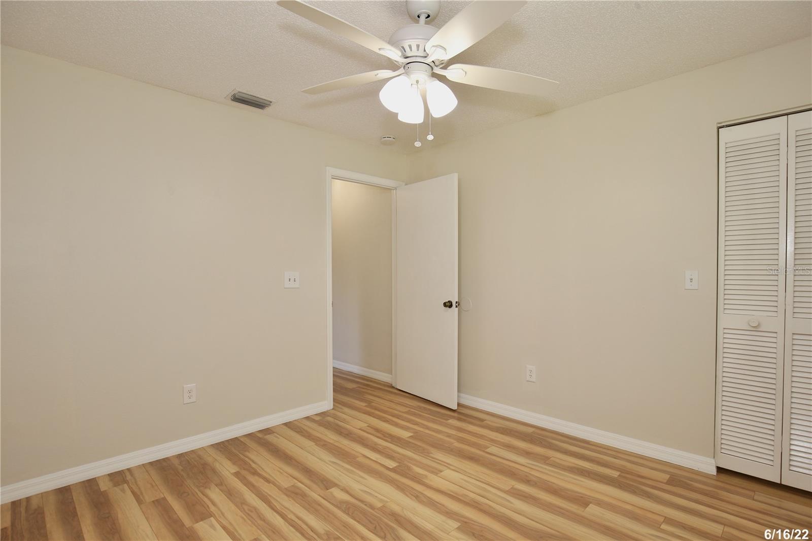 PIEDMONT LAKES PH 03 - Residential Lease