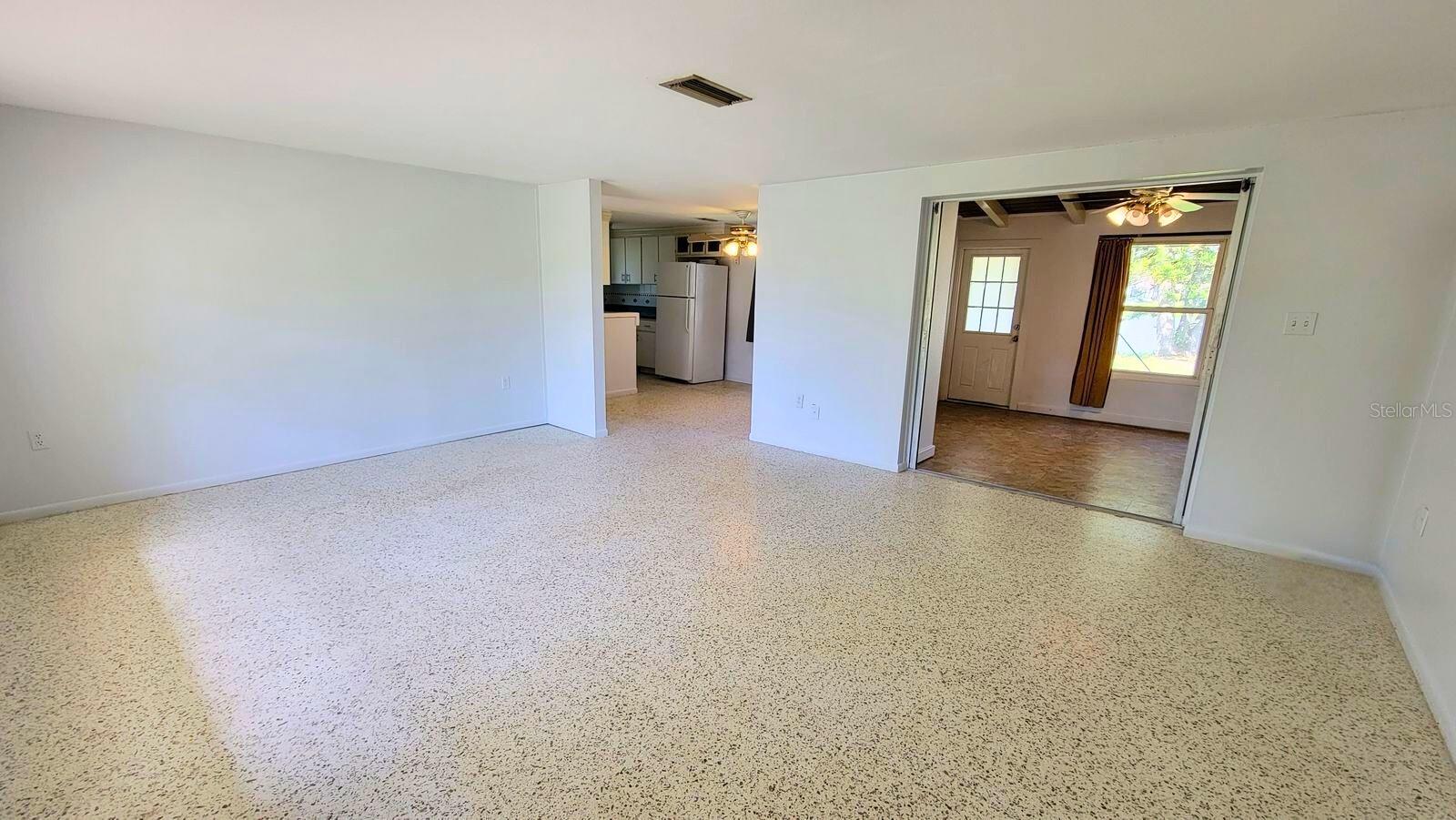 209 LAKE SHORE DRIVE