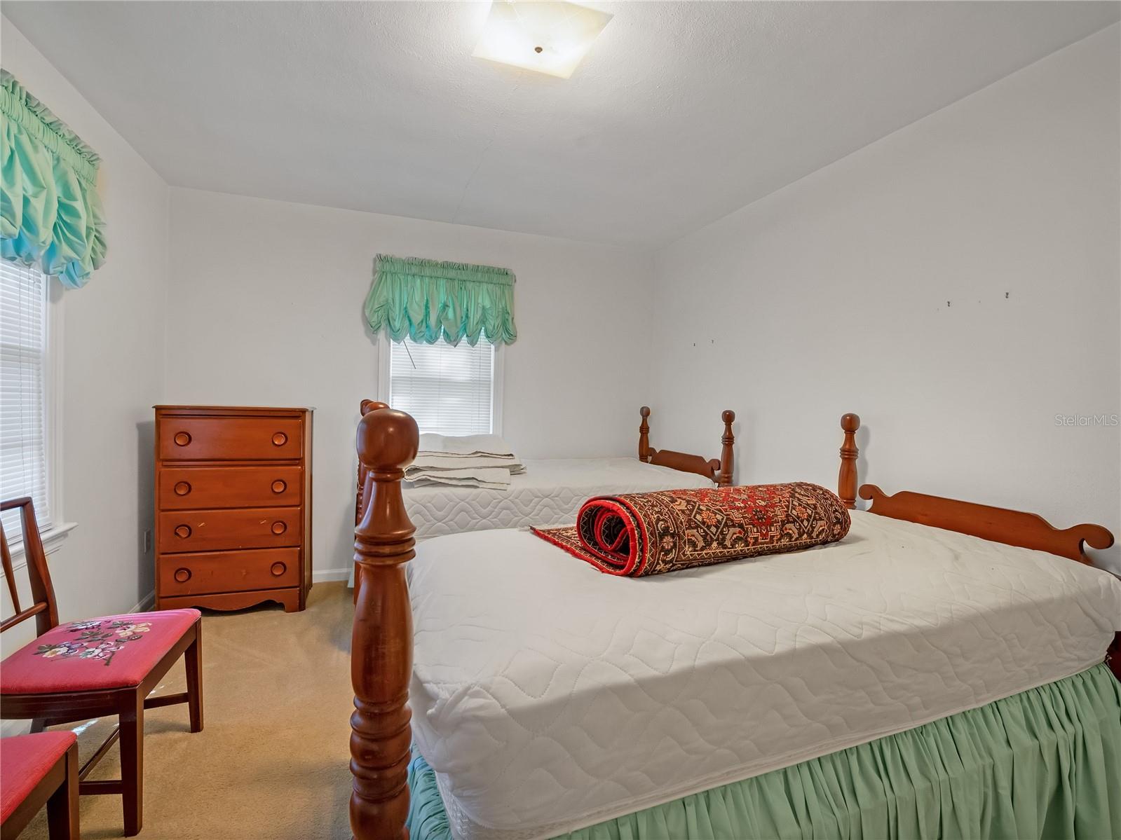 ALVAREZ GRANT - Residential