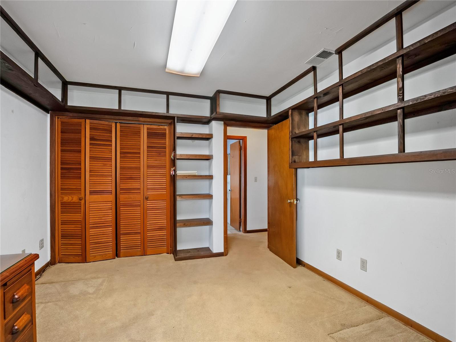 ALVAREZ GRANT - Residential