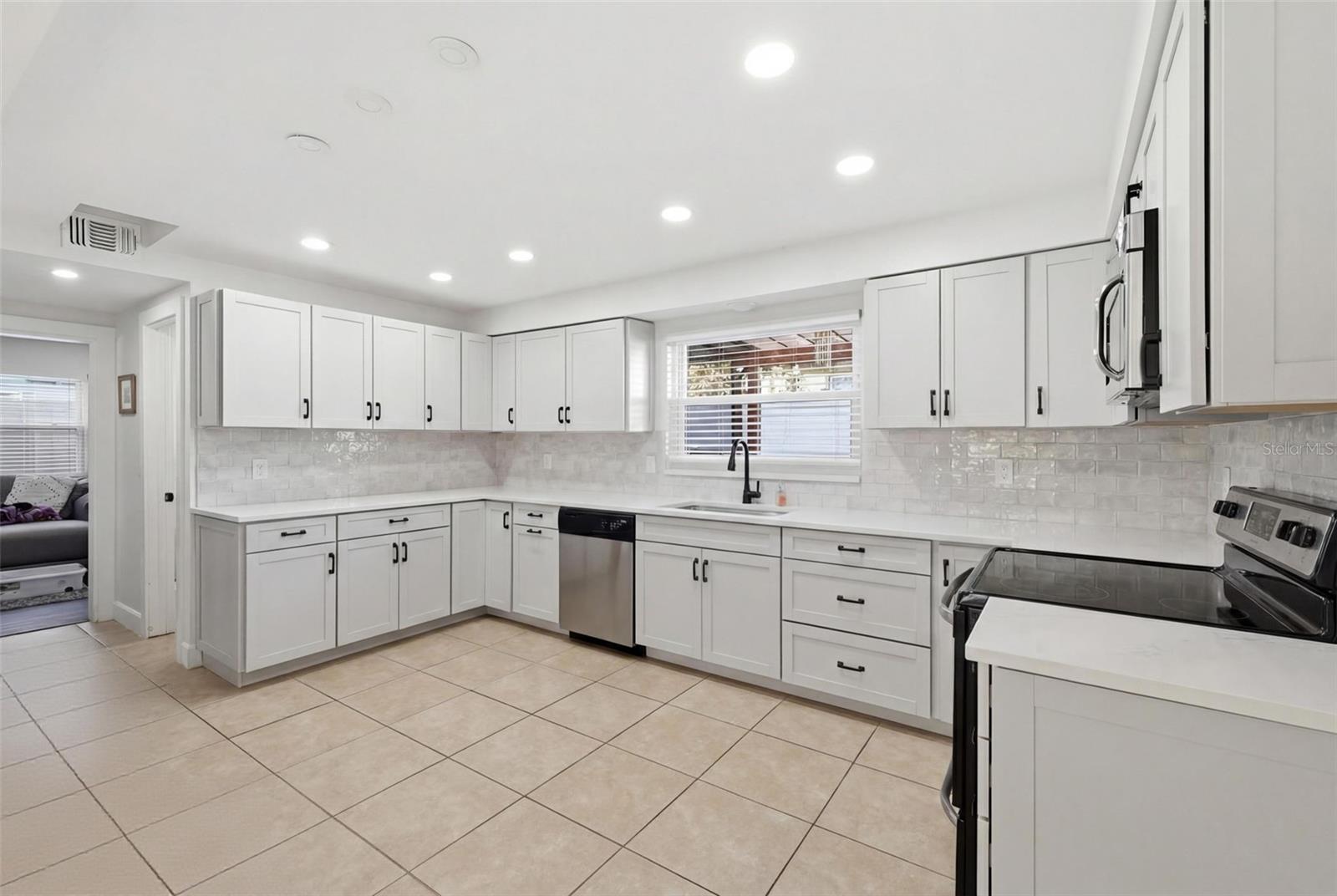 TEMPLE TERRACE ESTATES SEC 22 - Residential