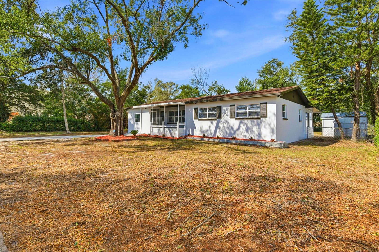 TEMPLE TERRACE ESTATES - Residential