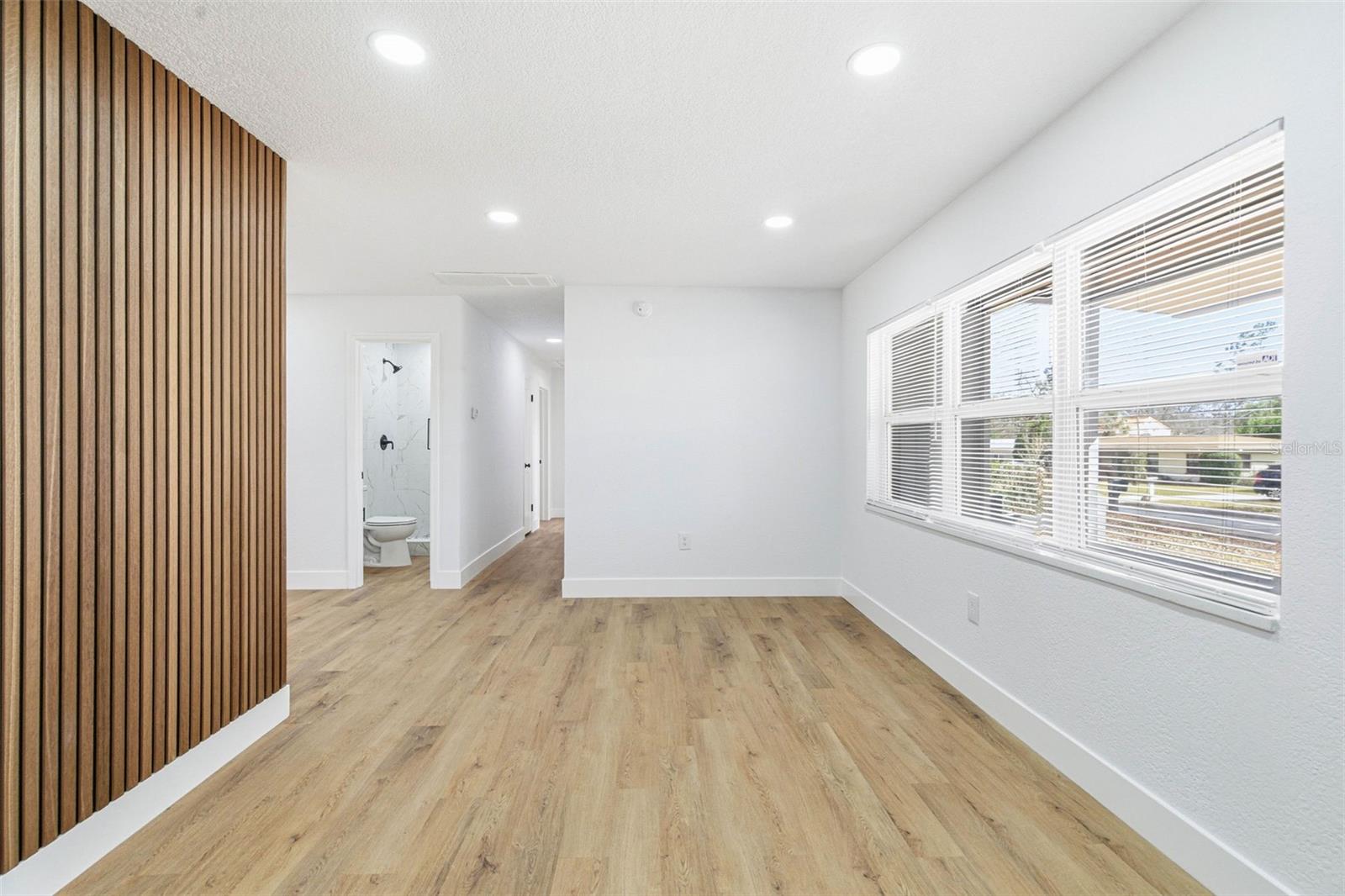 TEMPLE TERRACE ESTATES - Residential