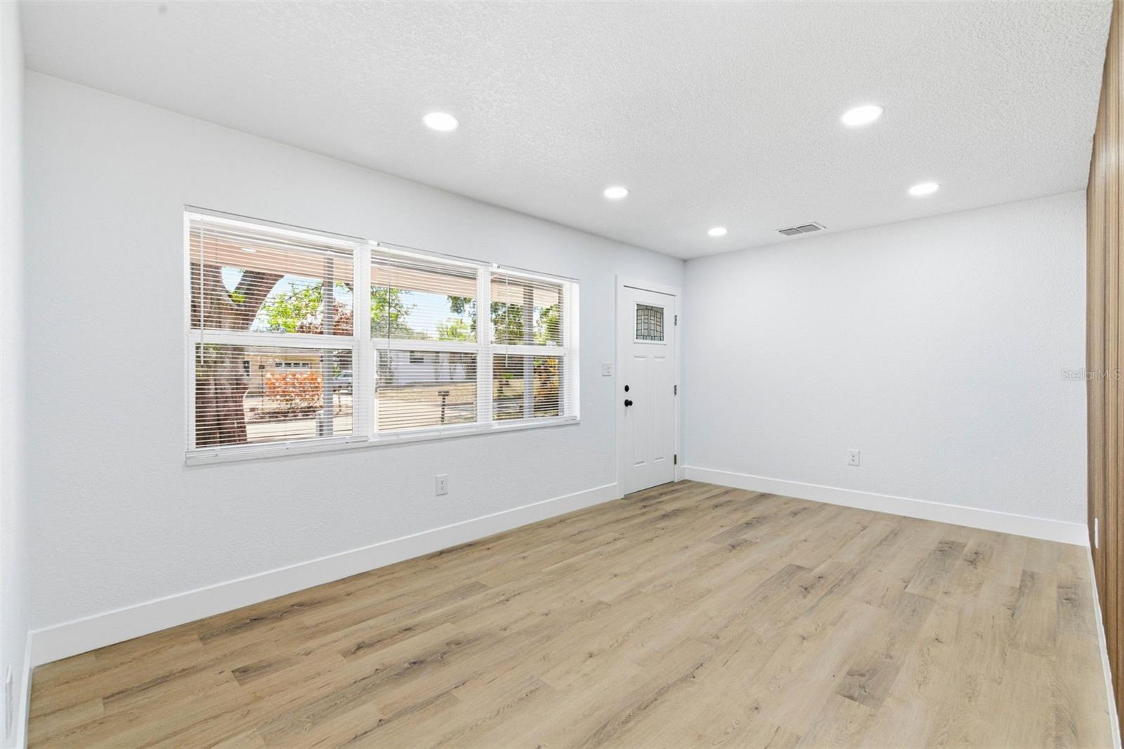 TEMPLE TERRACE ESTATES - Residential