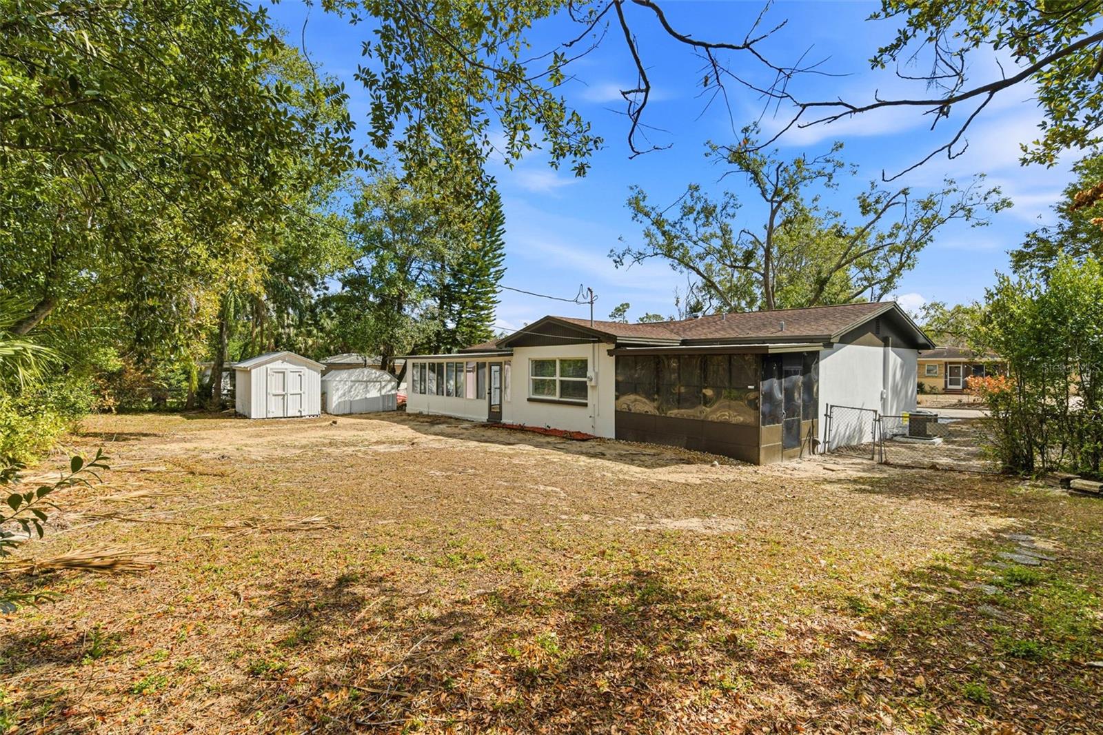 TEMPLE TERRACE ESTATES - Residential