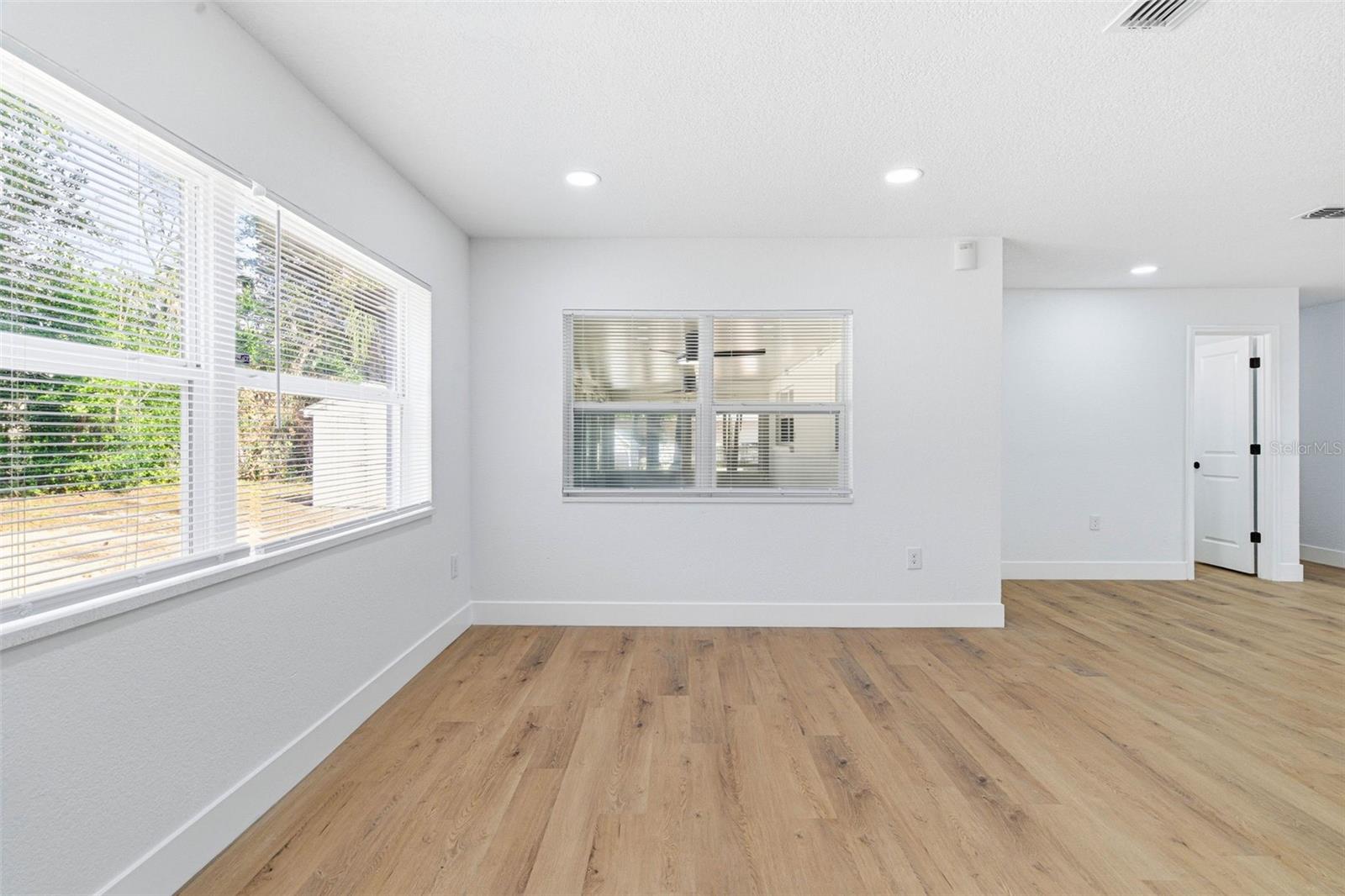 TEMPLE TERRACE ESTATES - Residential