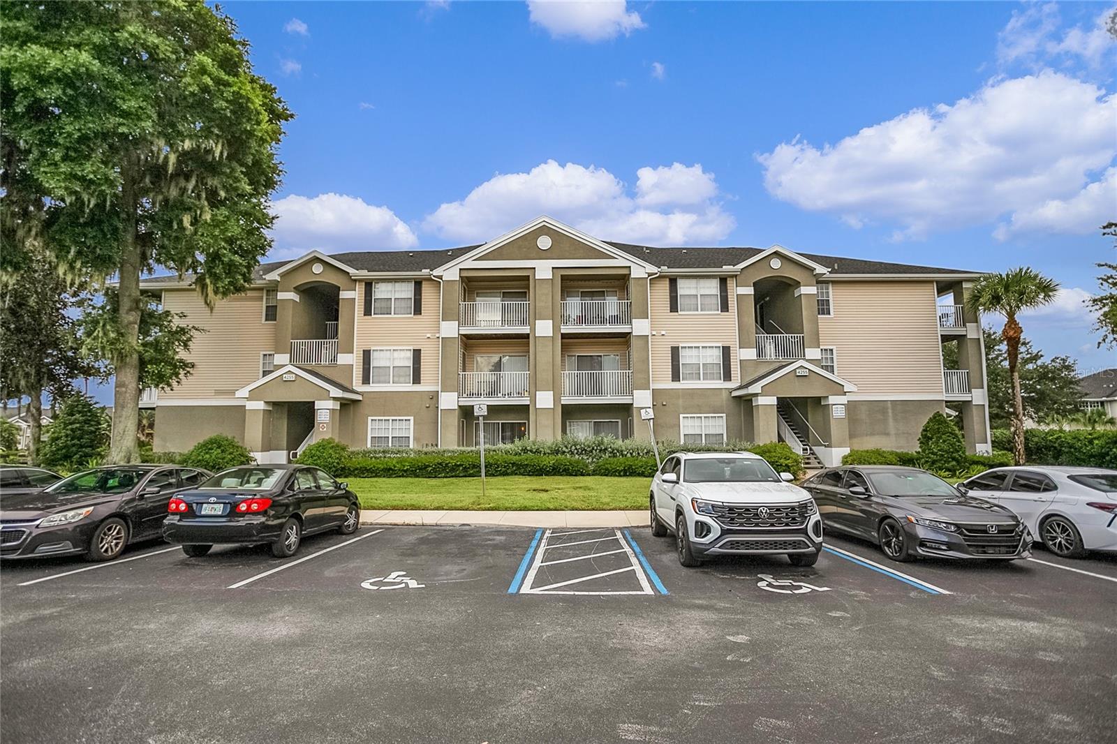 4255 SUMMER LANDING DRIVE 106