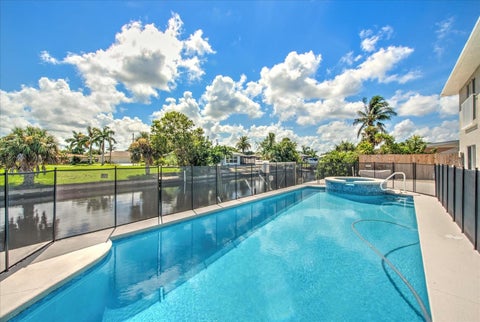 4424 N Canal Circle, North Fort Myers, FL 33903