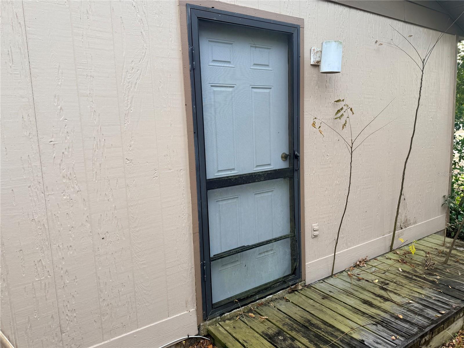 TOWN/DUNNELLON - Residential