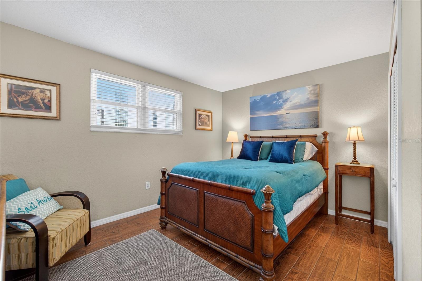 DOCKSIDE CONDO - Residential