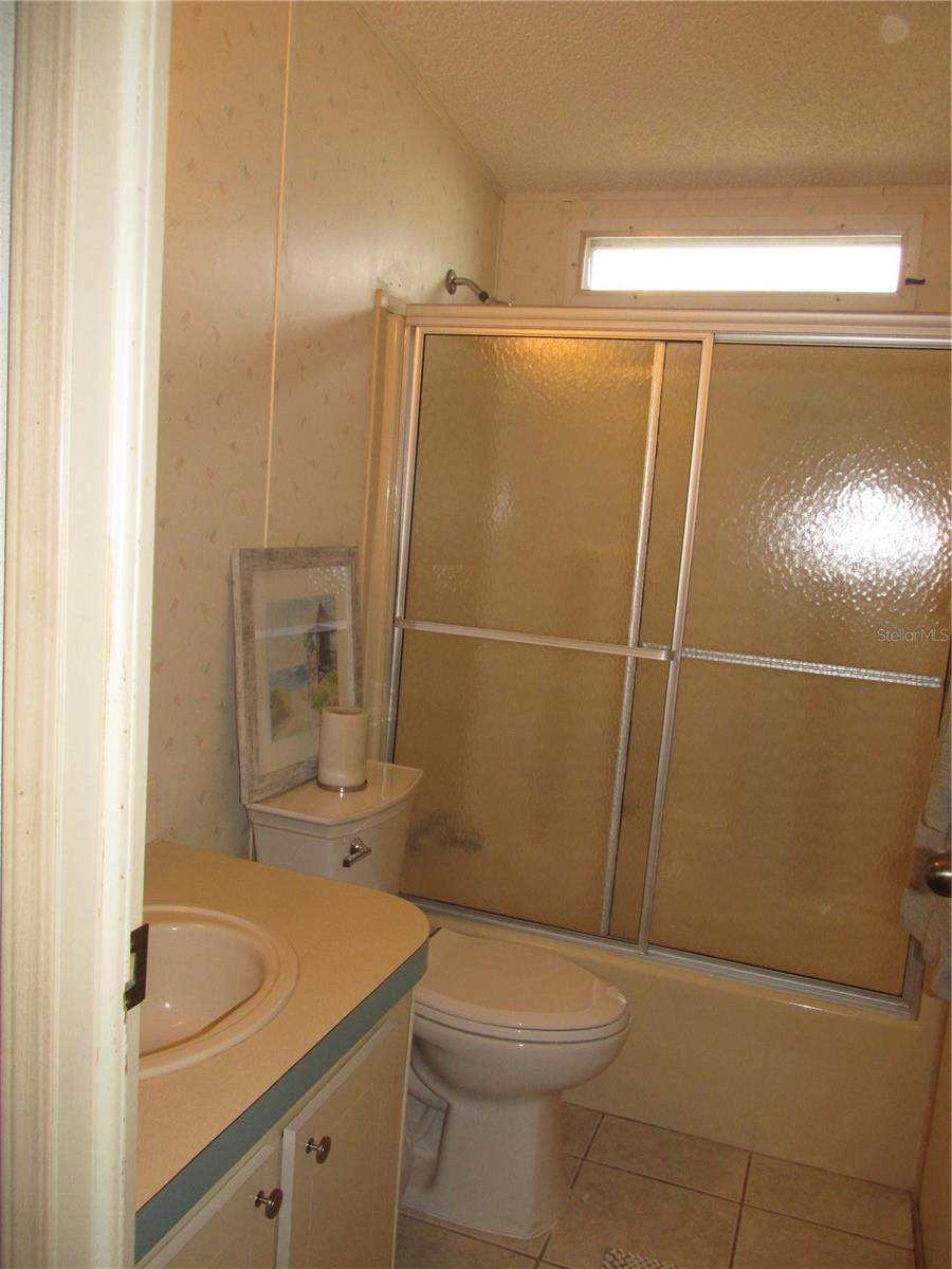 SWEETWATER GOLF & TENNIS CLUB - Residential