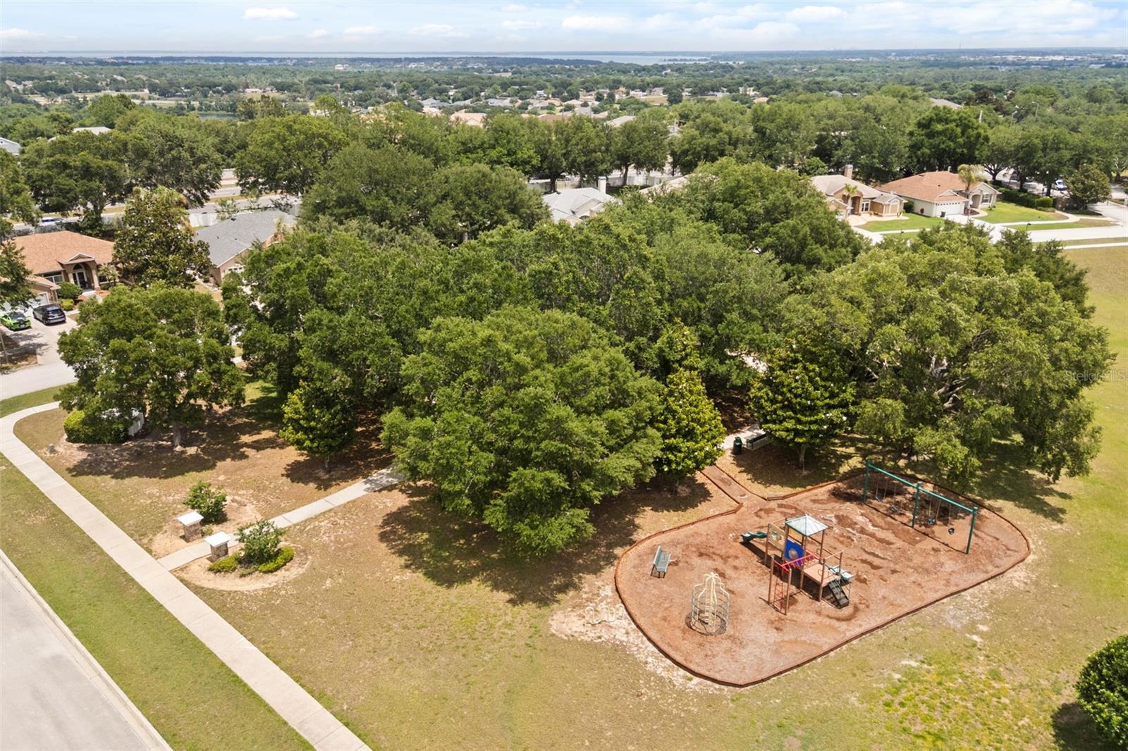 CLERMONT COLLEGE PARK PH IIA LT 127 PB - Residential
