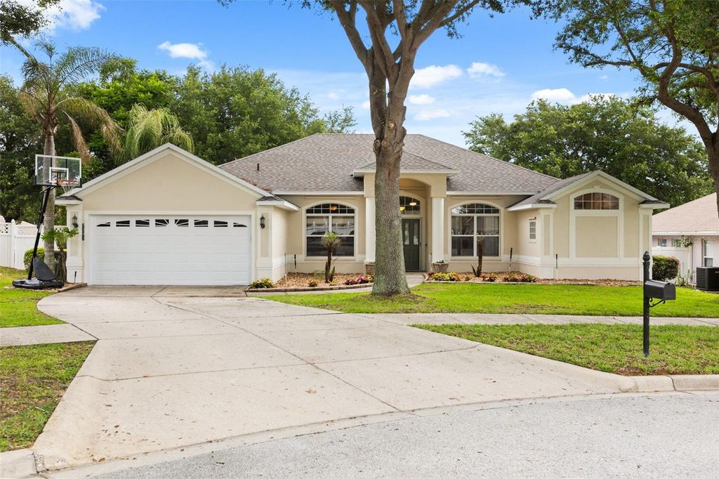 Photo of 2292 Stanford Court, Clermont, FL 34711 (MLS # O6405342)